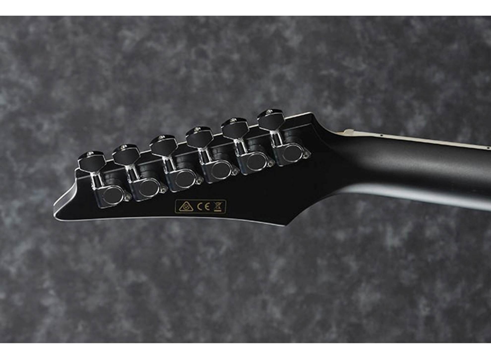 ALT30-BKM Black Metallic High Gloss