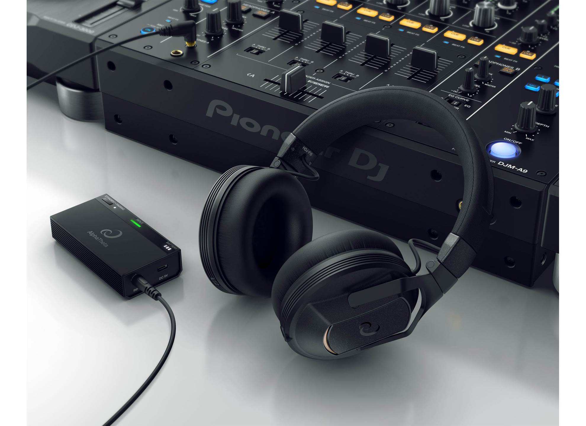 HDJ-F10 Professional Wireless DJ Headphones with Transmitter